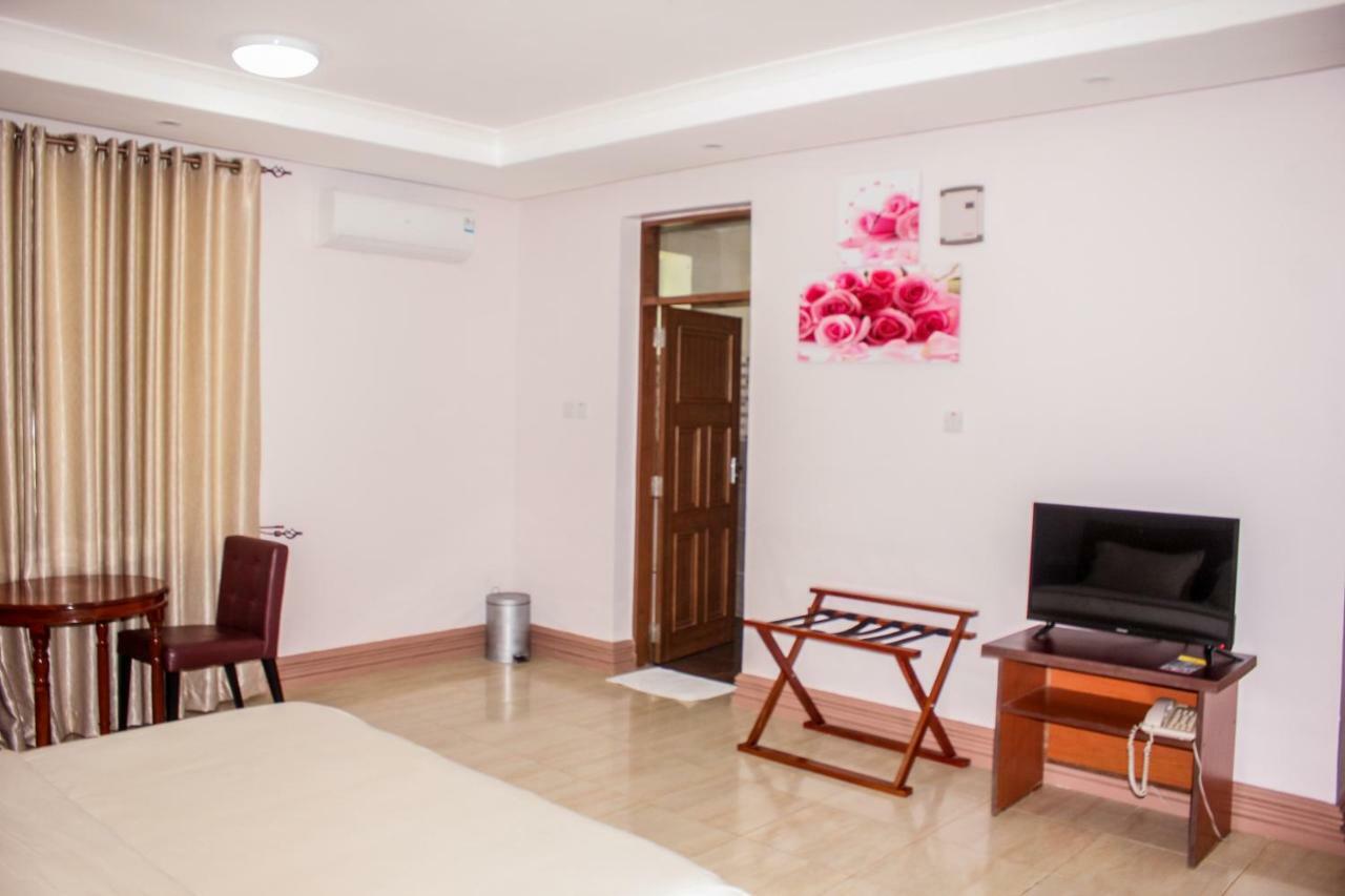 Sea View Beach Resort Lindi Bagian luar foto