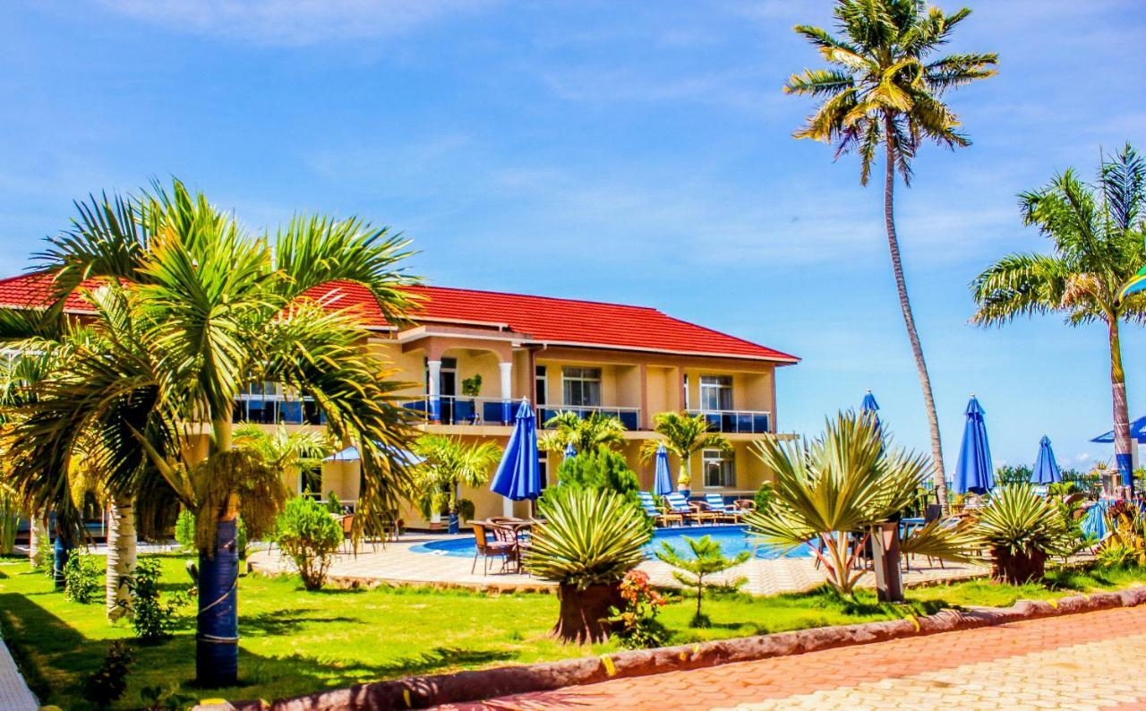 Sea View Beach Resort Lindi Bagian luar foto