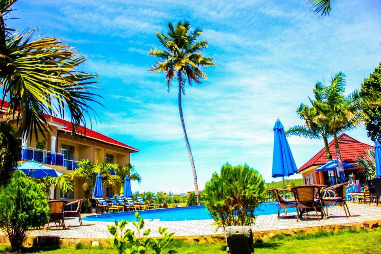 Sea View Beach Resort Lindi Bagian luar foto